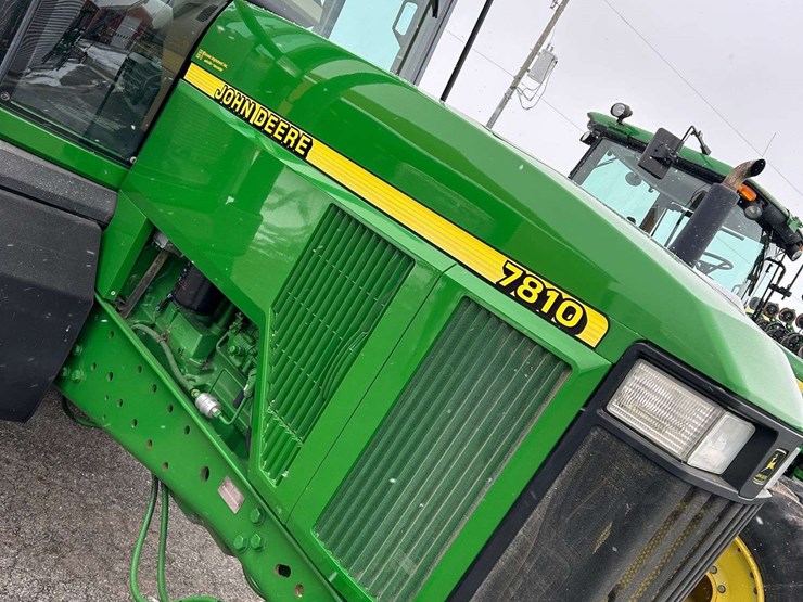 2000-john-deere-7810-image-8