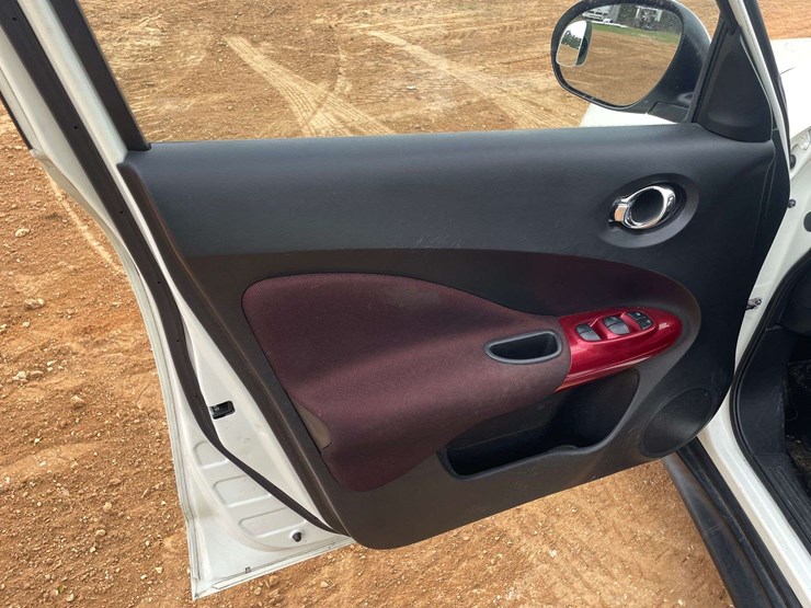 2011-nissan-juke-image-9