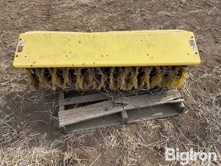 john-deere-52-image-2