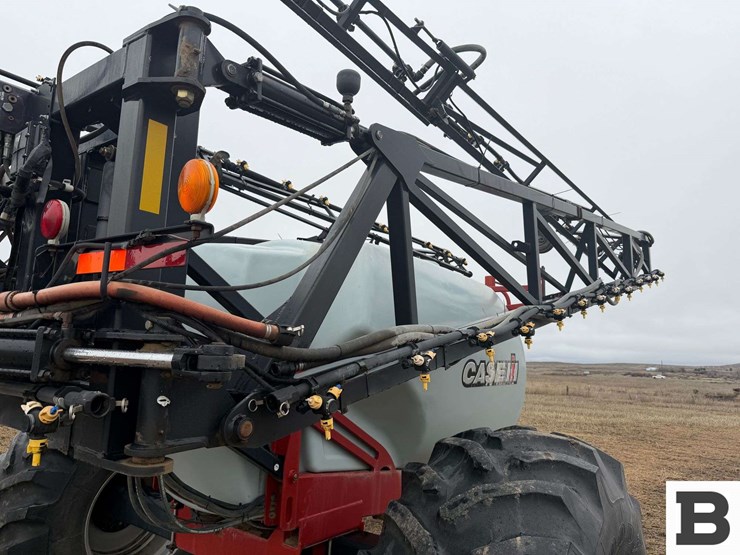 case-ih-precision-spray-160-image-25