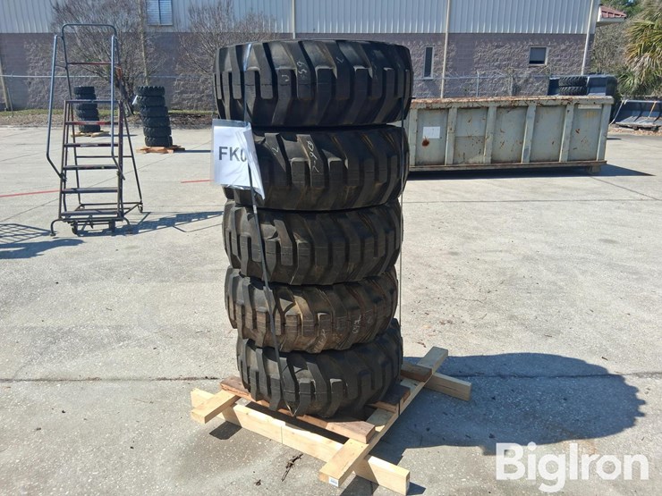 galaxy-12-16.5-tires-&-rims-image-3