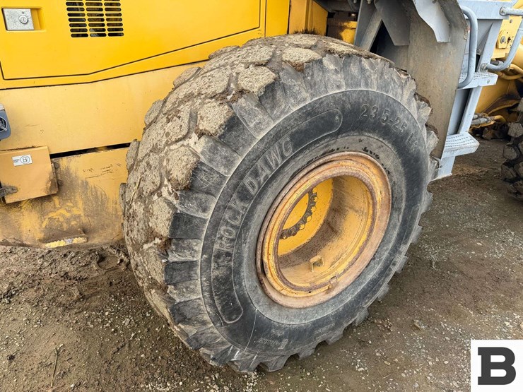 2001-komatsu-wa380-3-image-71