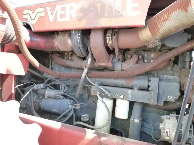 1982-versatile-875-image-23