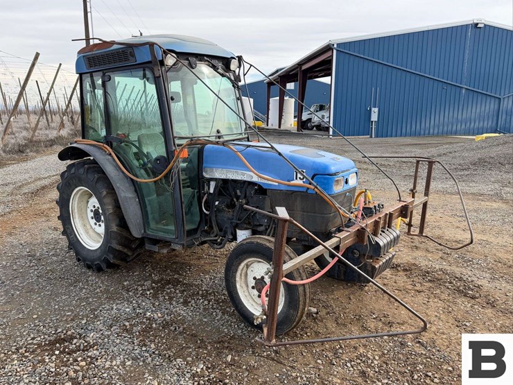 2007-new-holland-tn85fa-image-6