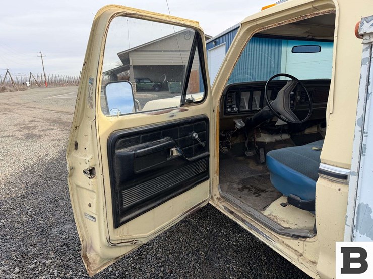 1979-ford-f350-image-24