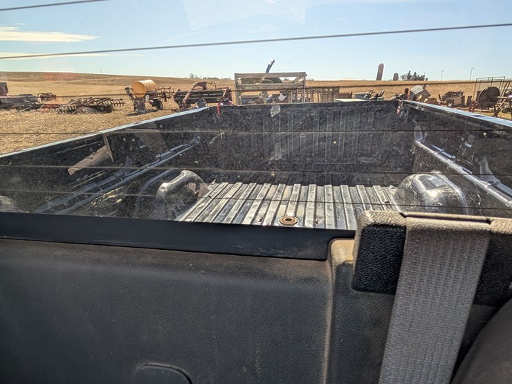 2007-chevrolet-3500-image-13