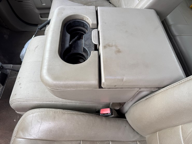 2010-ford-f350-image-20