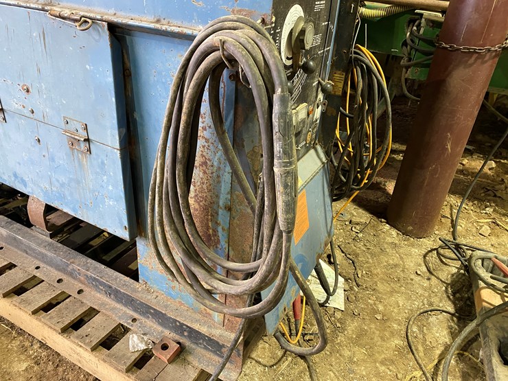 1980-miller-trailblazer-55d-image-29