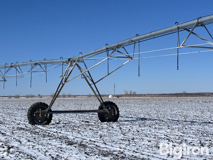 2013-t-l-7-tower-pivot-image-5