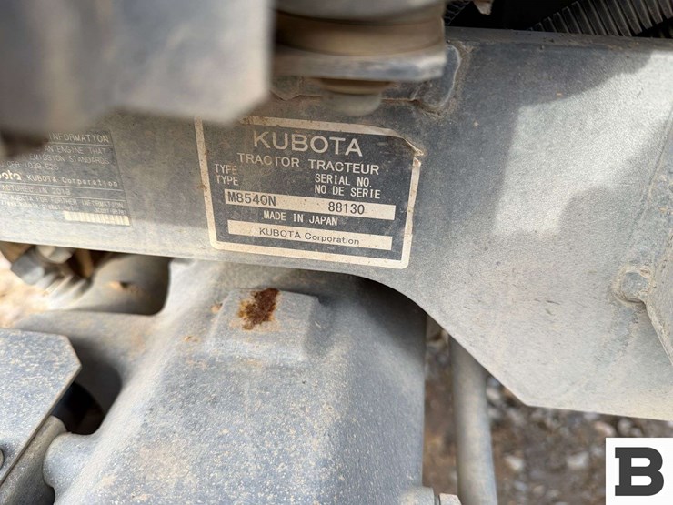 2014-kubota-m8540hd-image-12