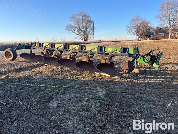 john-deere-2700-image-4