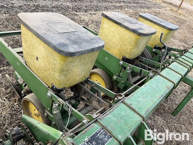 john-deere-7100-image-12