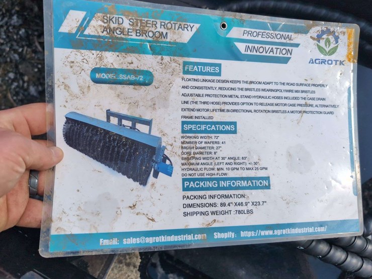 (1)-agrotk-mower-king-skid-steer-rotary-angle-broom---ssab-72-image-5