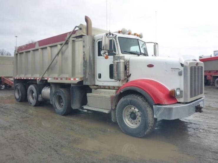 2015-peterbilt-367-image-3