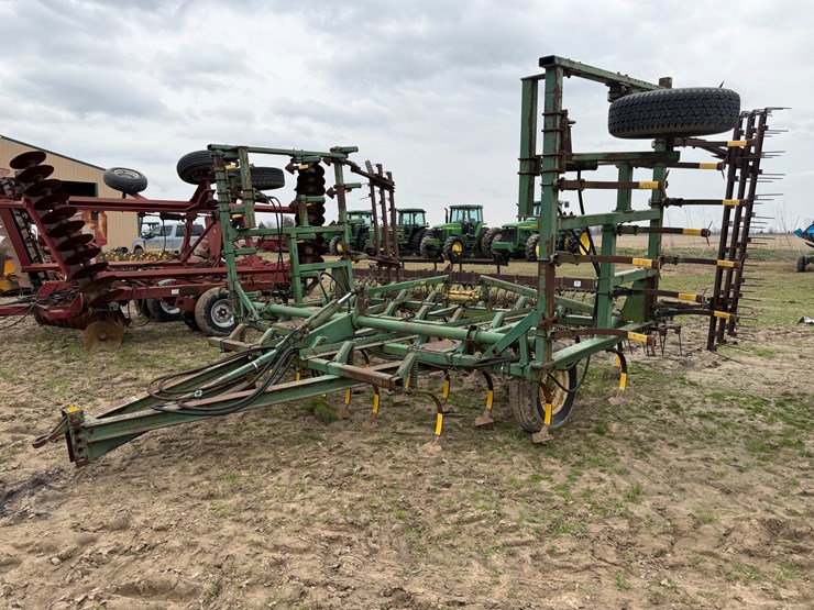 john-deere-e1000-image-1