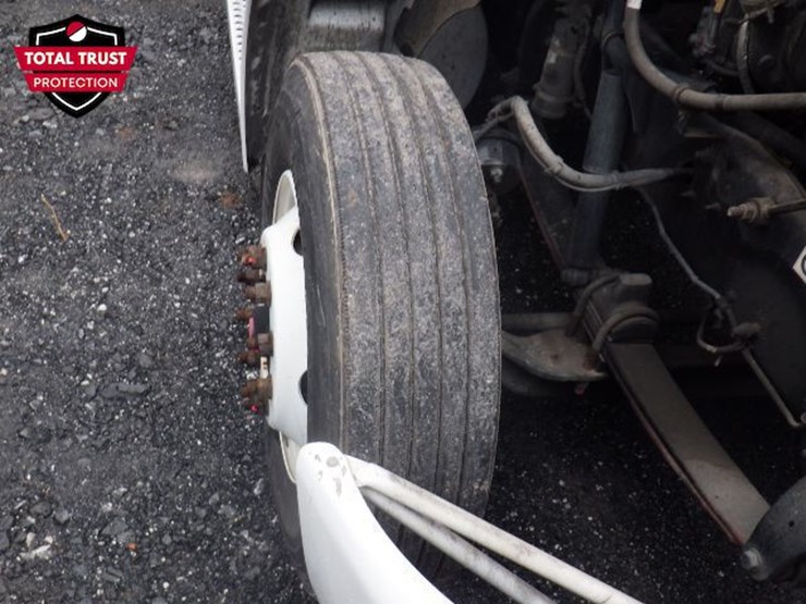 2022-kenworth-t270-image-19