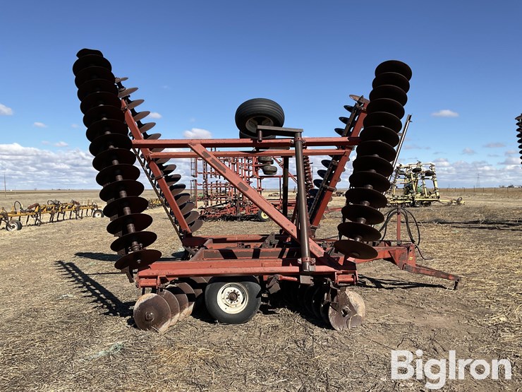 international-490-image-4