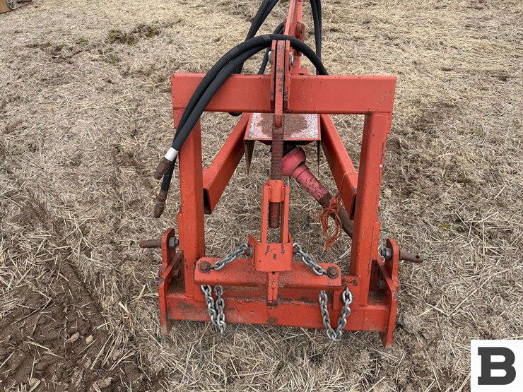 hesston-1505-image-4