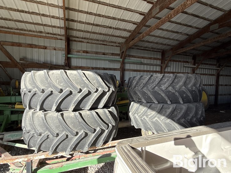 john-deere-4830-image-2