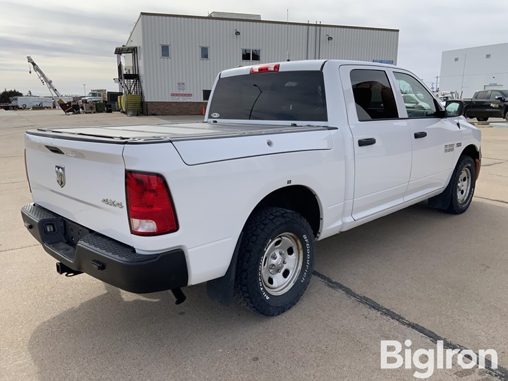 2015-dodge-1500-image-5