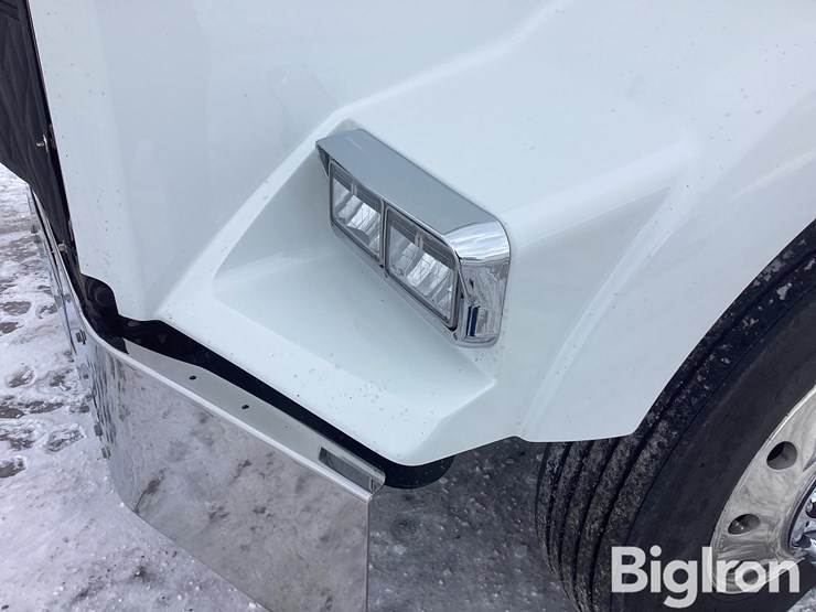 2020-kenworth-t800-image-10