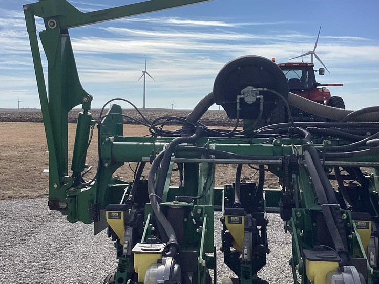 2009-john-deere-1790-ccs-image-16