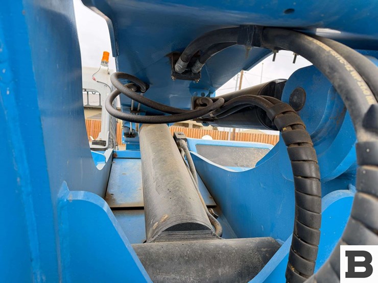 2013-genie-gth844-image-32