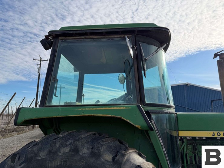 1975-john-deere-4430-image-38