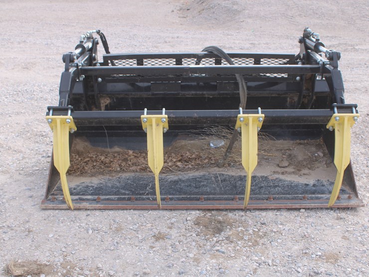 #2054-•-2019-mds-mfg.-grapple-bucket-image-1