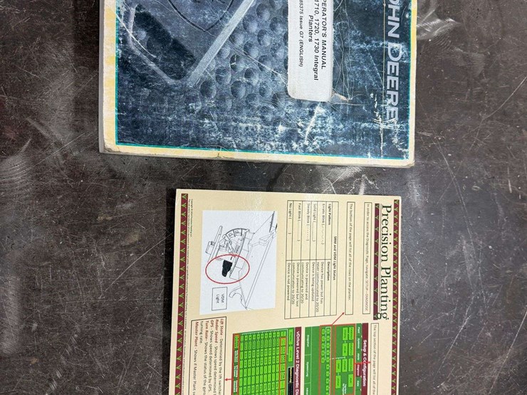 2008-john-deere-1700-image-48