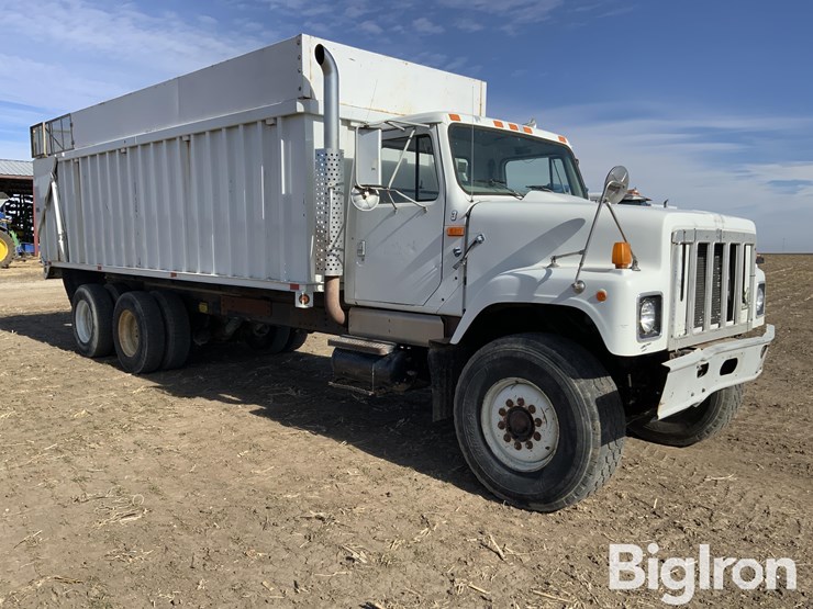 1998-international-f2574-image-3