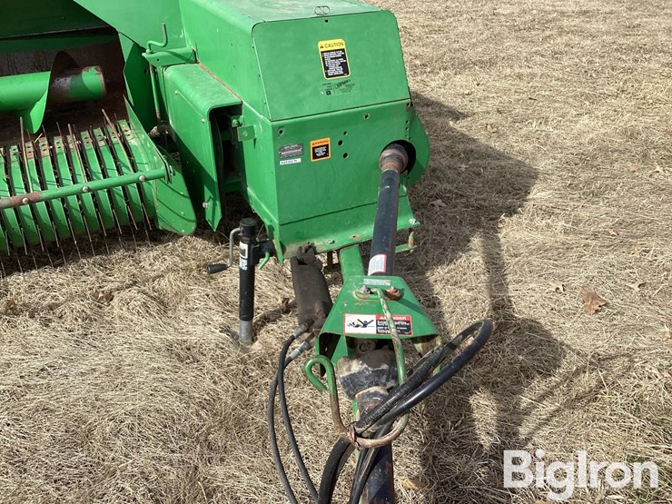 1998-john-deere-338-image-13