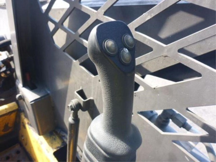 2008-volvo-mc70b-image-17