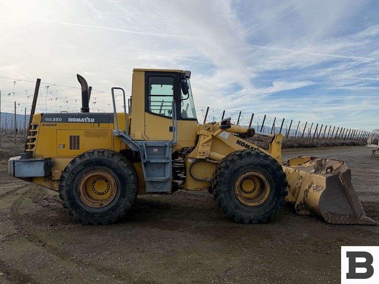 2001-komatsu-wa380-3-image-6