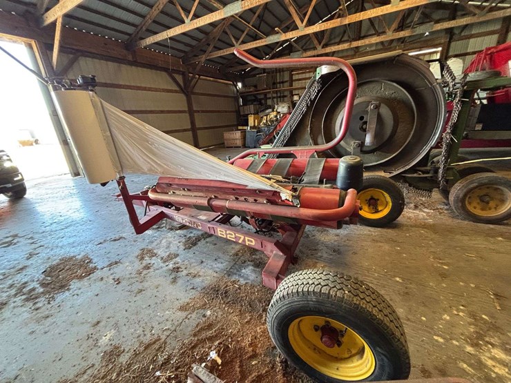 new-holland-b27p-image-4