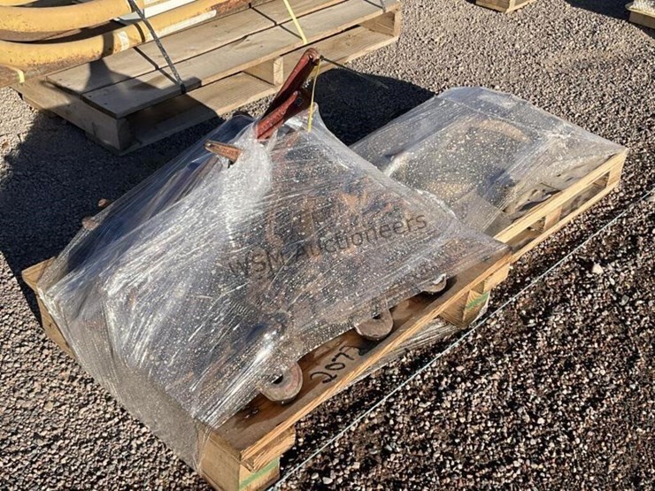 2-pallets-of-assorted-tiedown-equipment-image-2