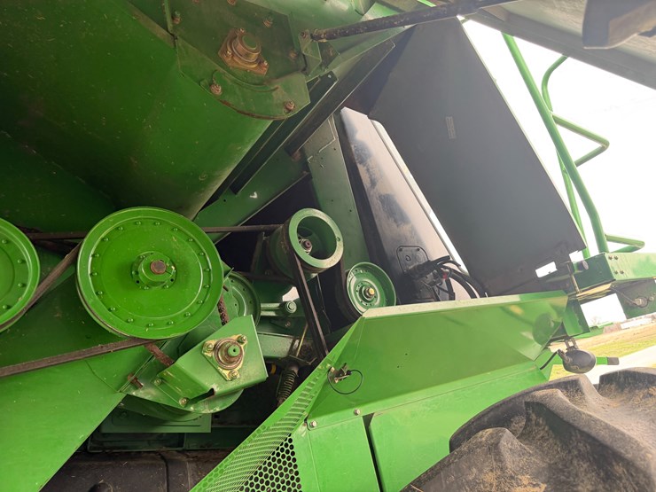 2009-john-deere-9670-sts-image-62