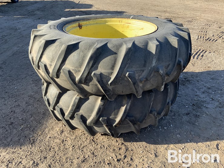 john-deere-4440-image-1