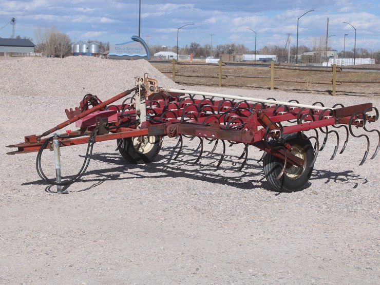 #1035-•-14ft-noble-danish-tine-field-cultivator-image-1