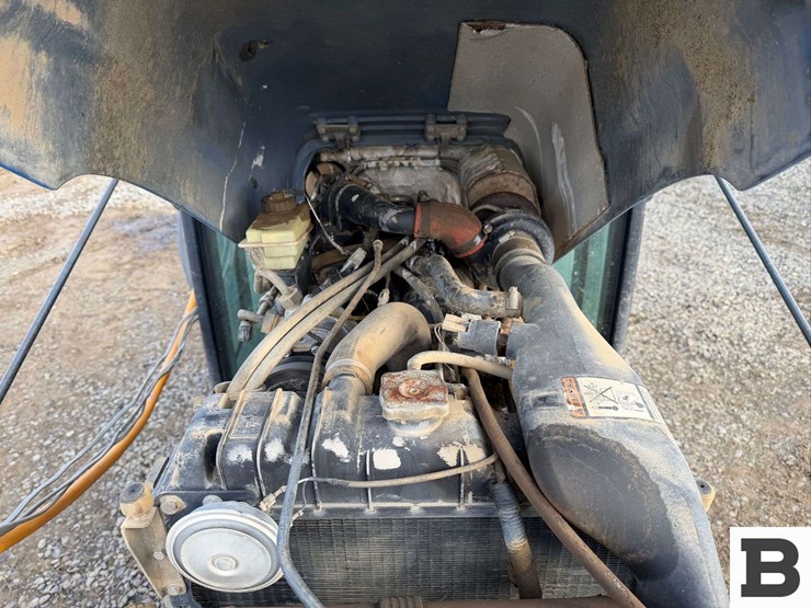 2008-new-holland-tn85fa-image-22