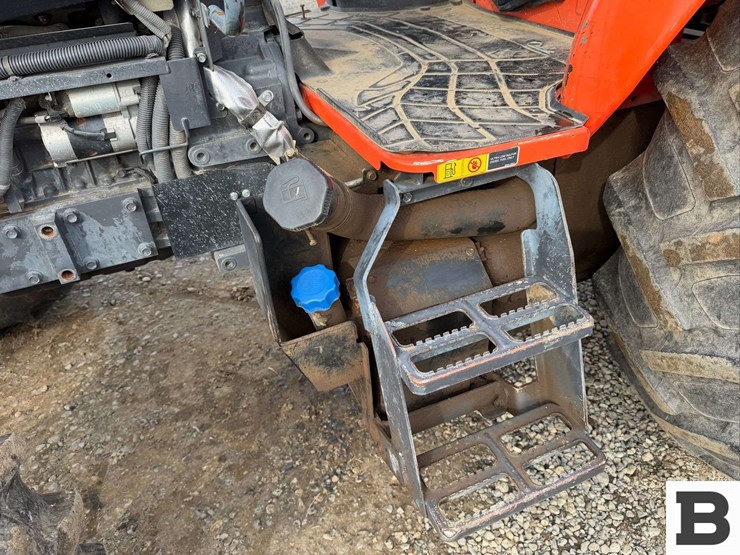 2016-kubota-m5-091-image-15