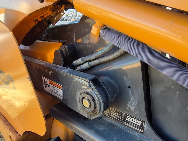 2011-case-sv250-image-10