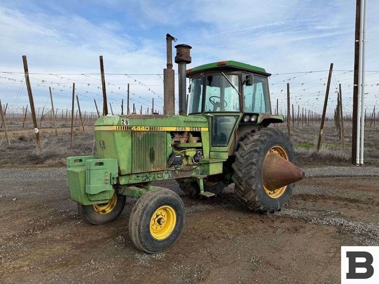 1979-john-deere-4440-image-2