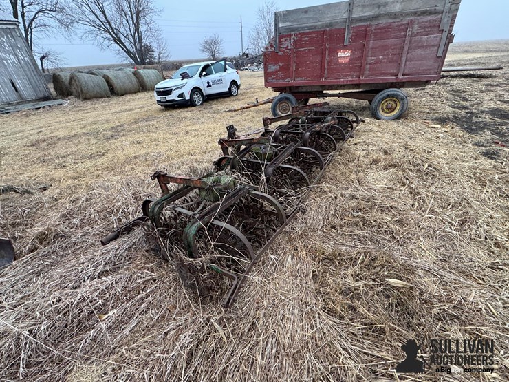 4-section-rotary-hoe-image-7