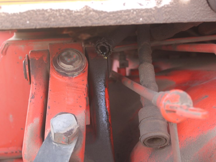 #1012-•-case-2390-tractor-image-36