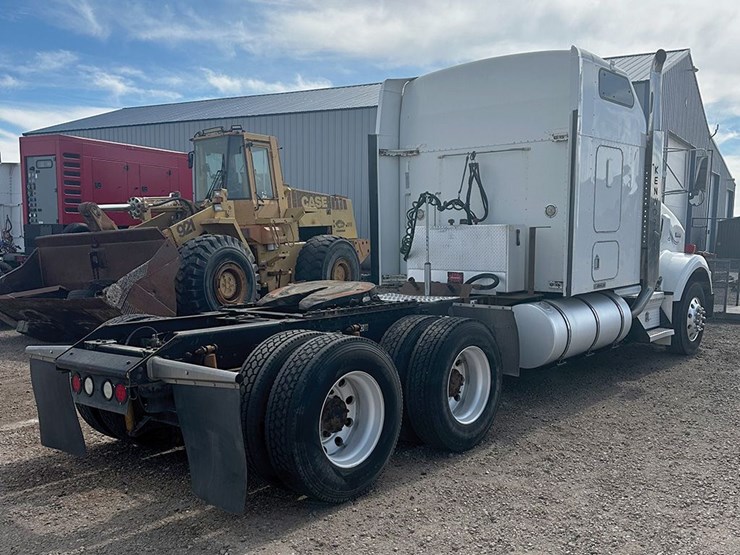 2007-kenworth-t800-image-3