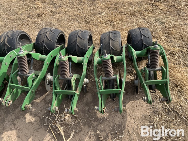 john-deere-a-image-12