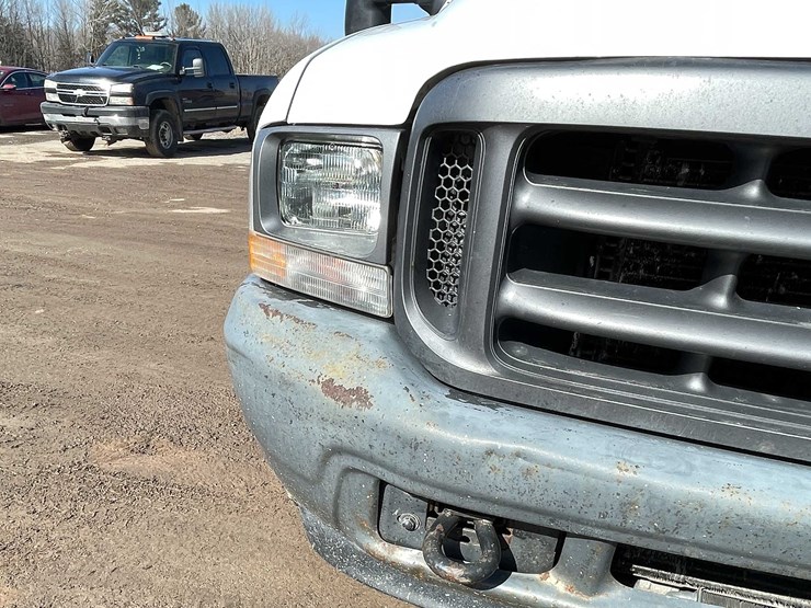 2003-ford-f350-image-43