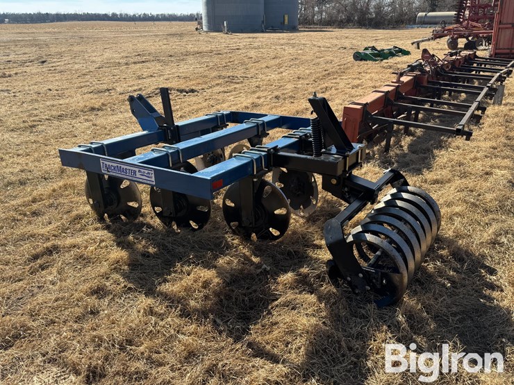 blu-jet-track-master-image-7