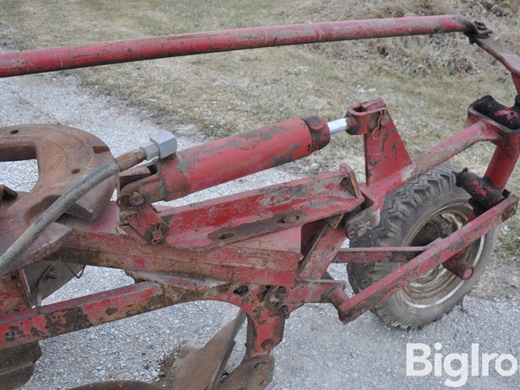 international-550-image-19